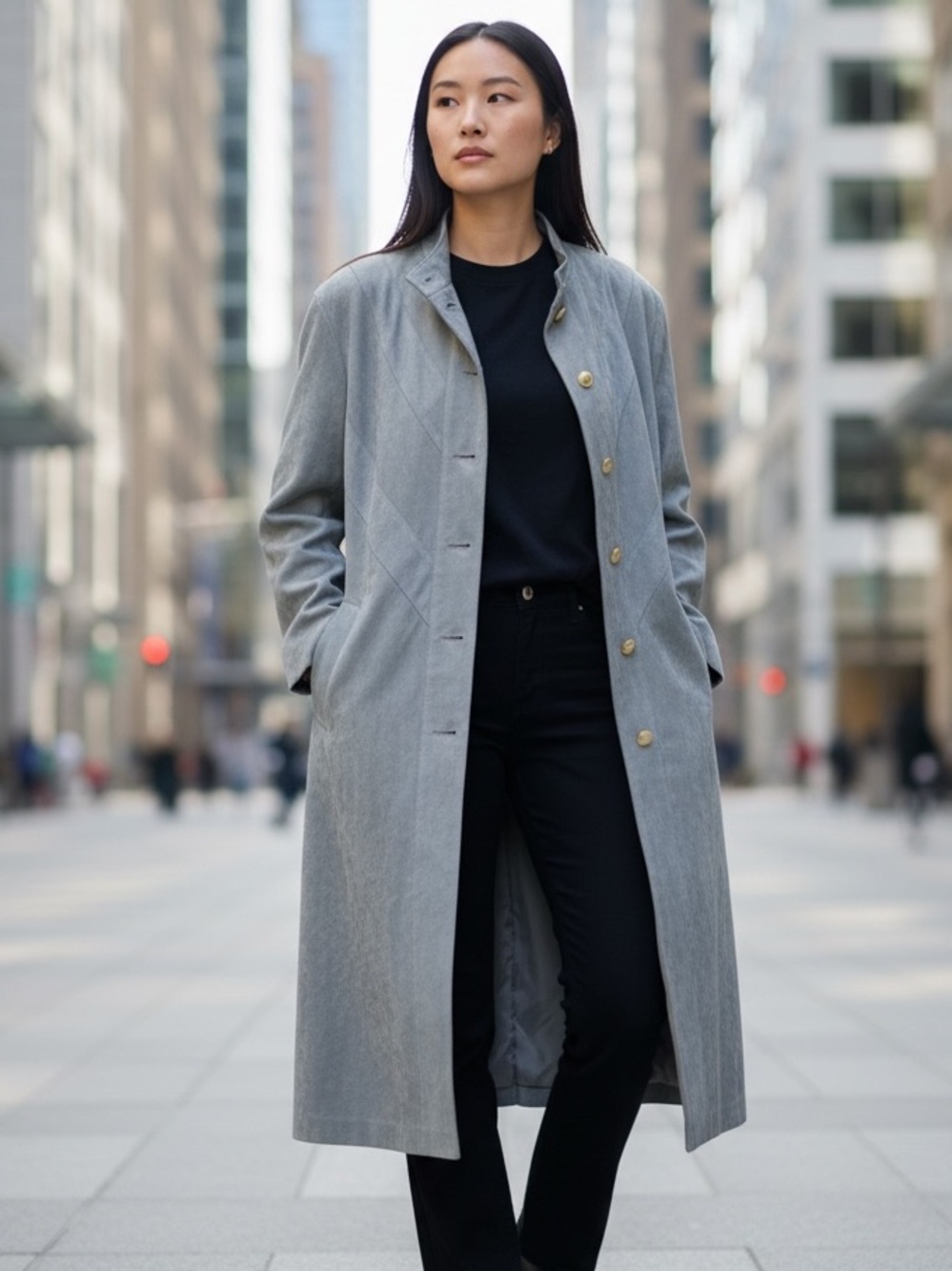 Vintage Ultrasuede Brand Fabric Long Trench Coat 10 Gray Gold Buttons Lined‎ EC